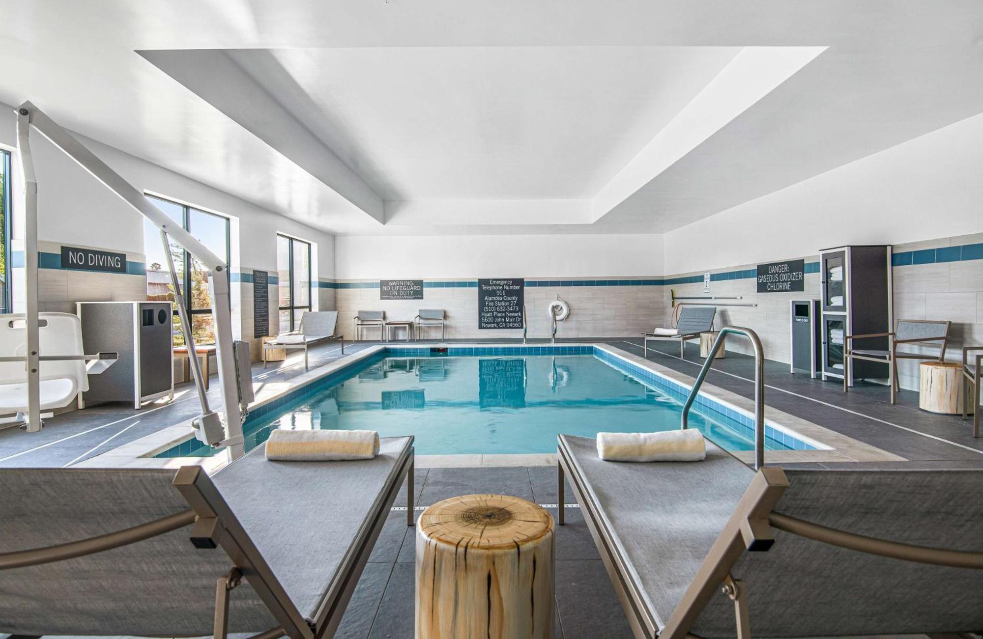 Hyatt Place Newark-Silicon Valley Екстериор снимка