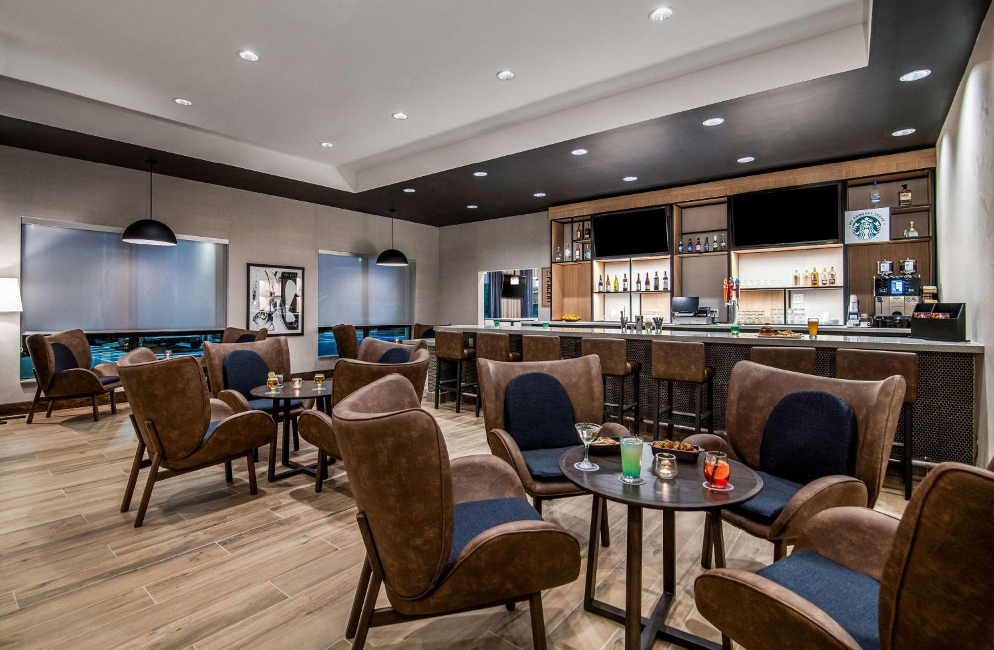 Hyatt Place Newark-Silicon Valley Екстериор снимка