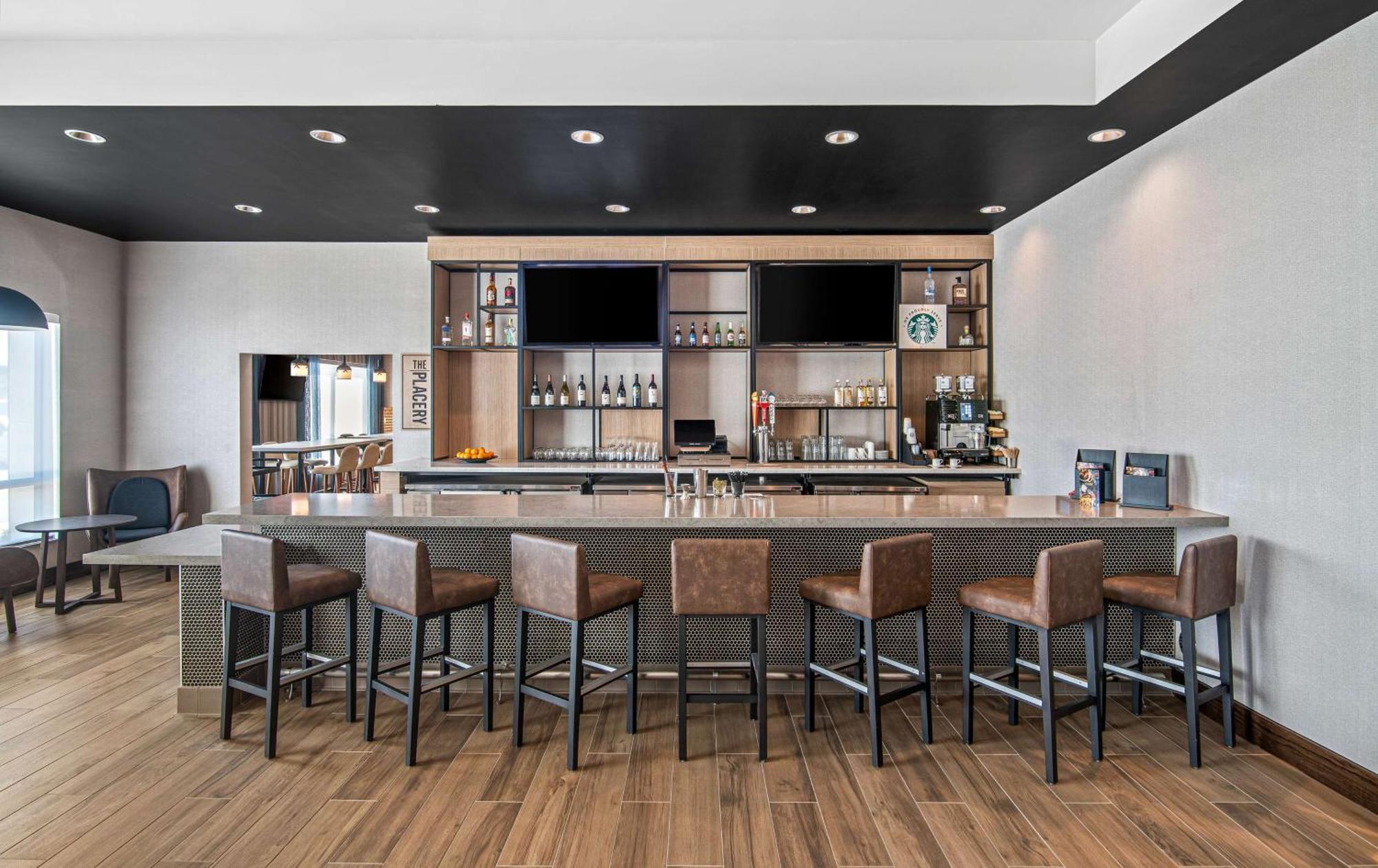 Hyatt Place Newark-Silicon Valley Екстериор снимка