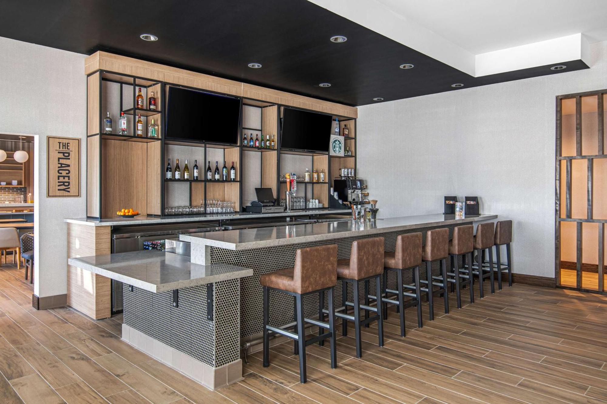 Hyatt Place Newark-Silicon Valley Екстериор снимка